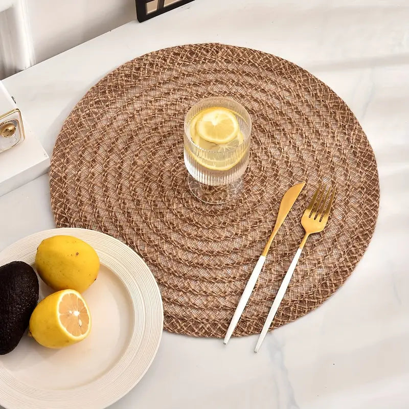 Banyu Spiral Woven Placemat