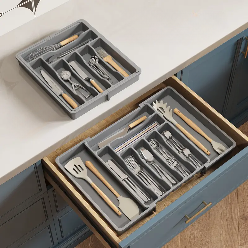 Expandable Flatware Tray