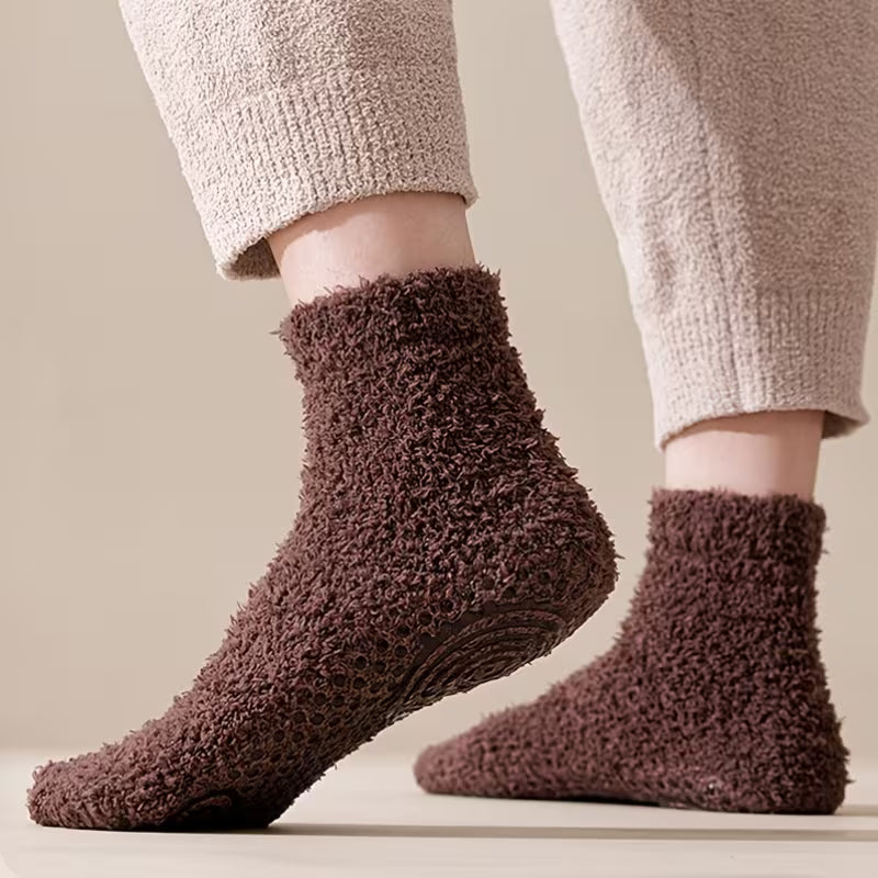 Men's Bear Paw Slipper Socks