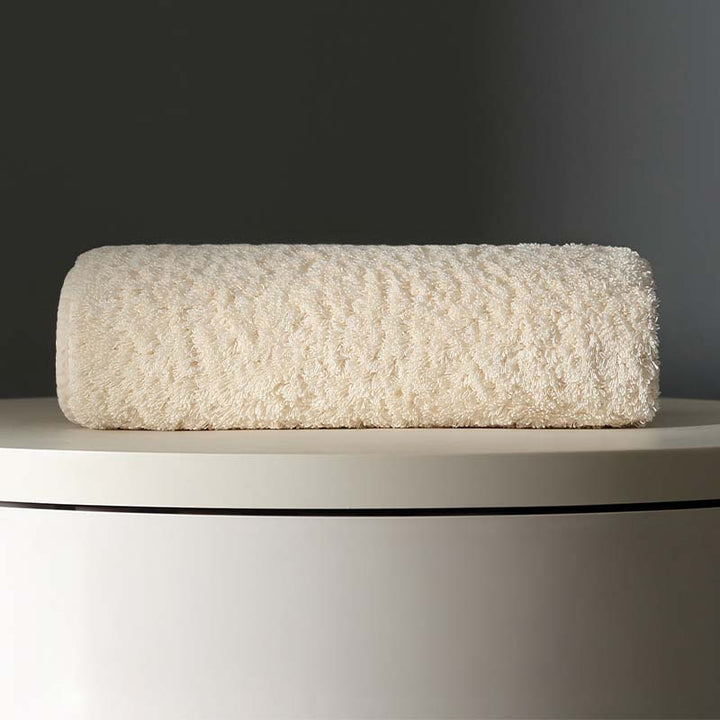 Isla Textured Hand Towels