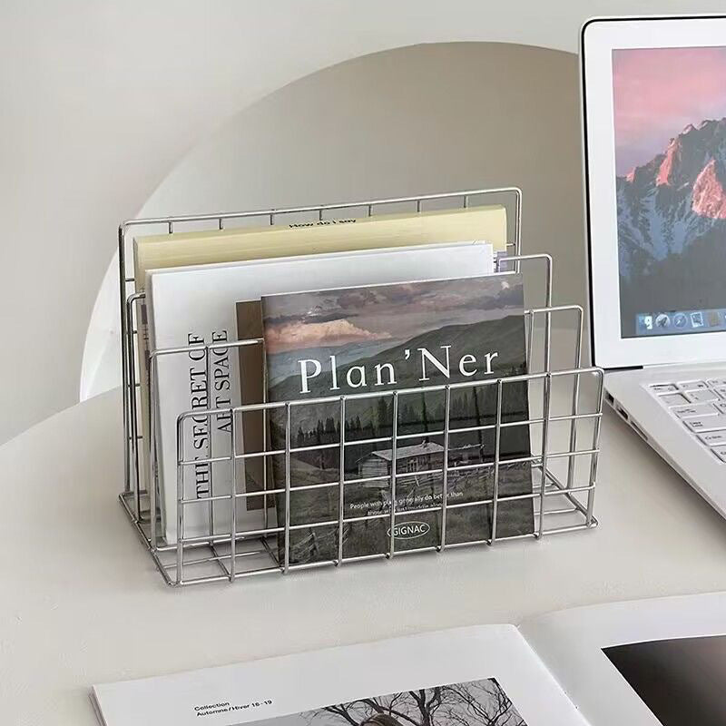 Voss Grid Magazine Stand