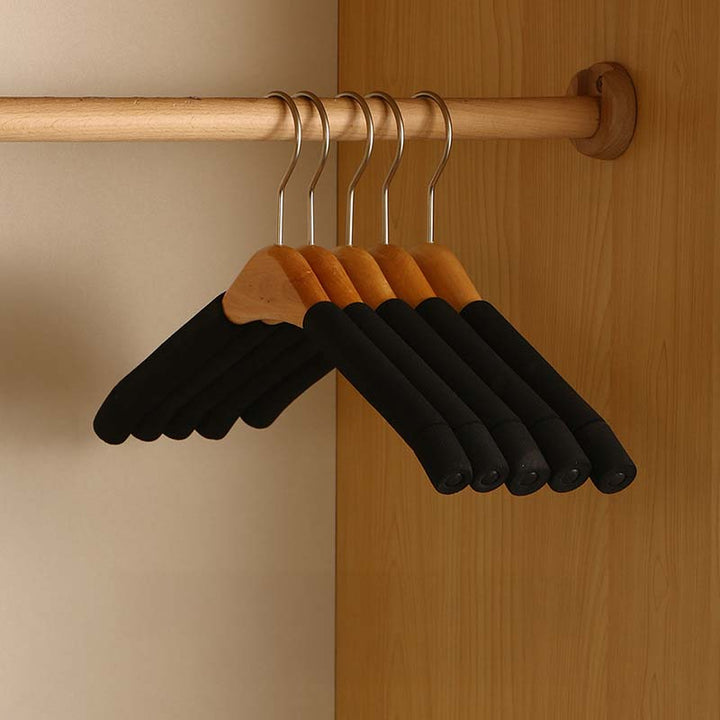Brune Non-Slip Hangers