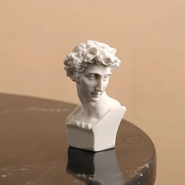 Mythos Classical Sculpture