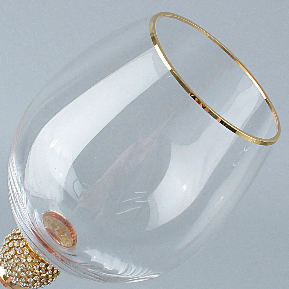 Marais Gold Wine Glass