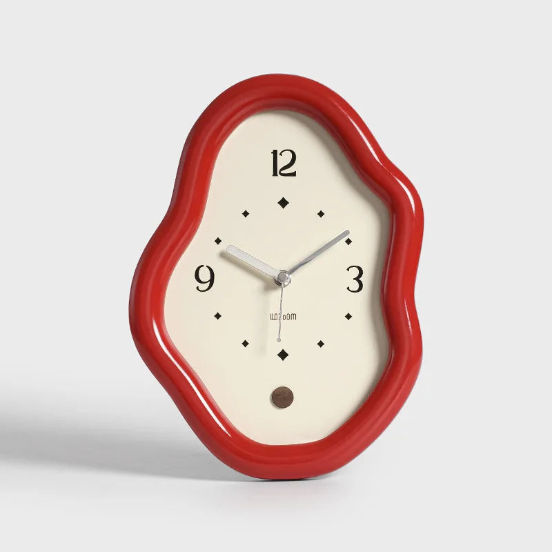 Infinity Fluid Clock – Maison & Fitch