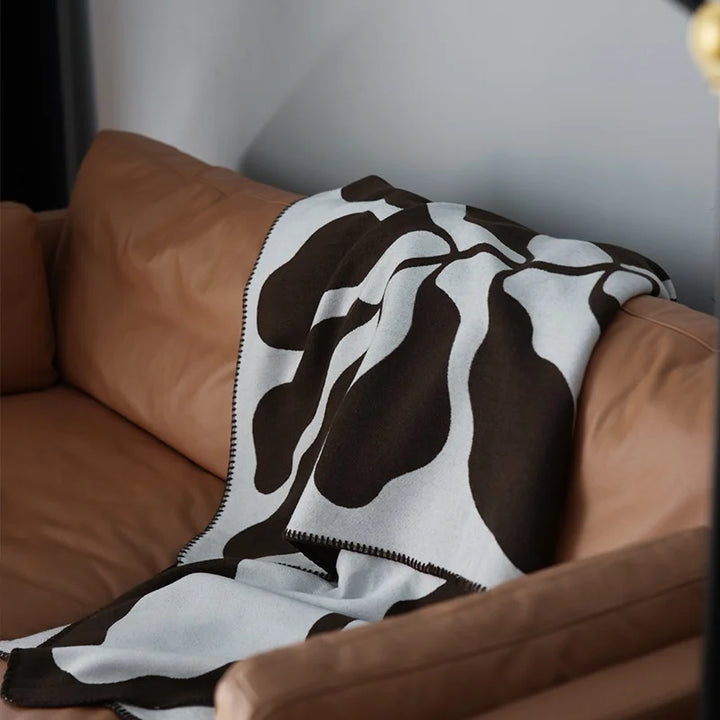 Luno Coral Fleece Blanket