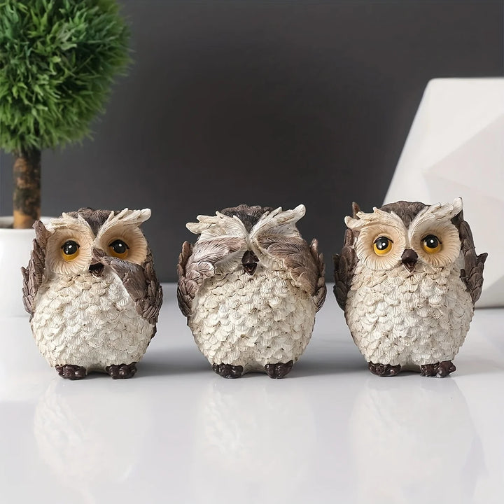 Rustic Feathered Owl Figurines