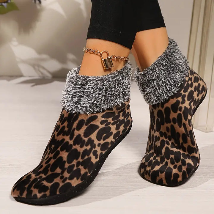 Women's Leopard Print Slippers