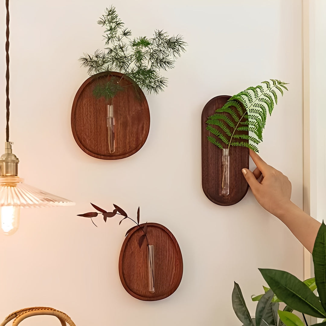 Aura Wall Bud Vase