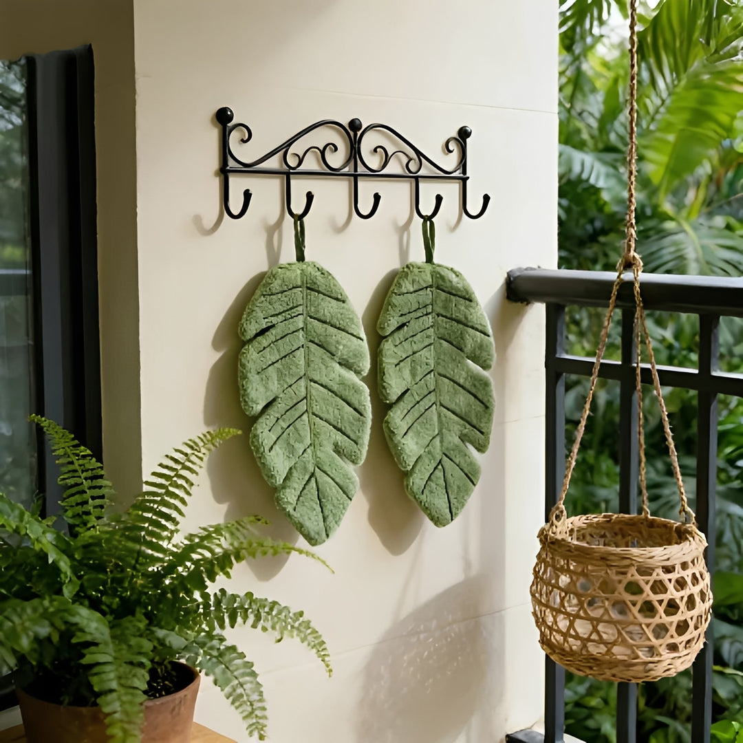 Arlo Banana Leaf Towel